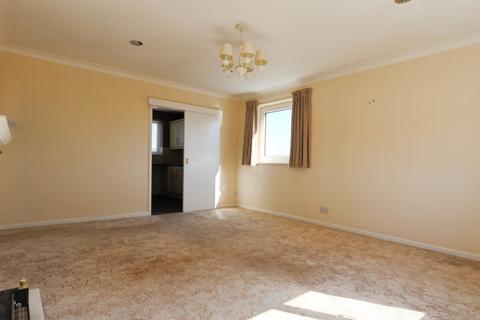 2 bedroom apartment for sale, Heath Royal Court, South Street, Cottingham, East Riding of Yorkshire, HU16 4AE