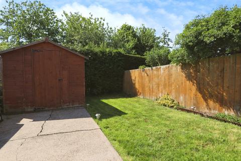 2 bedroom semi-detached house for sale, Welwyn Park Drive, Hull, East Riding Of Yorkshire, HU6