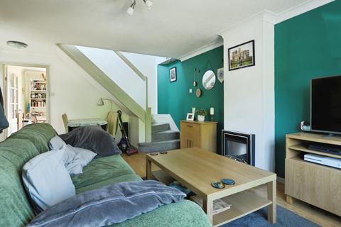 2 bedroom semi-detached house for sale, Welwyn Park Drive, Hull, East Riding Of Yorkshire, HU6