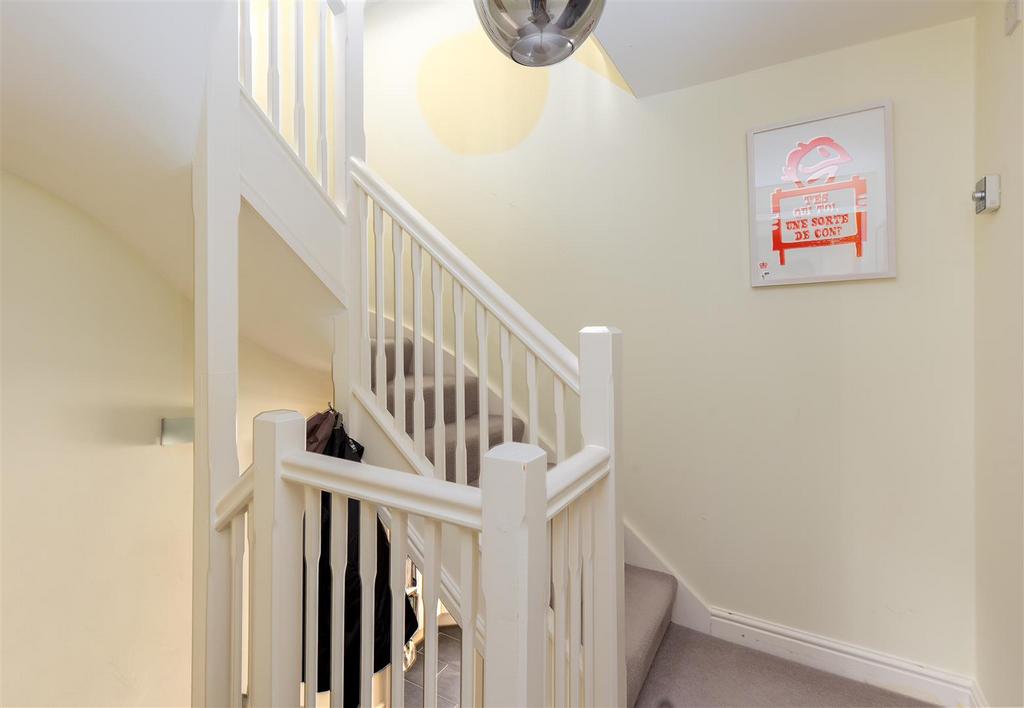 6 Beaufort Mews-23.jpg