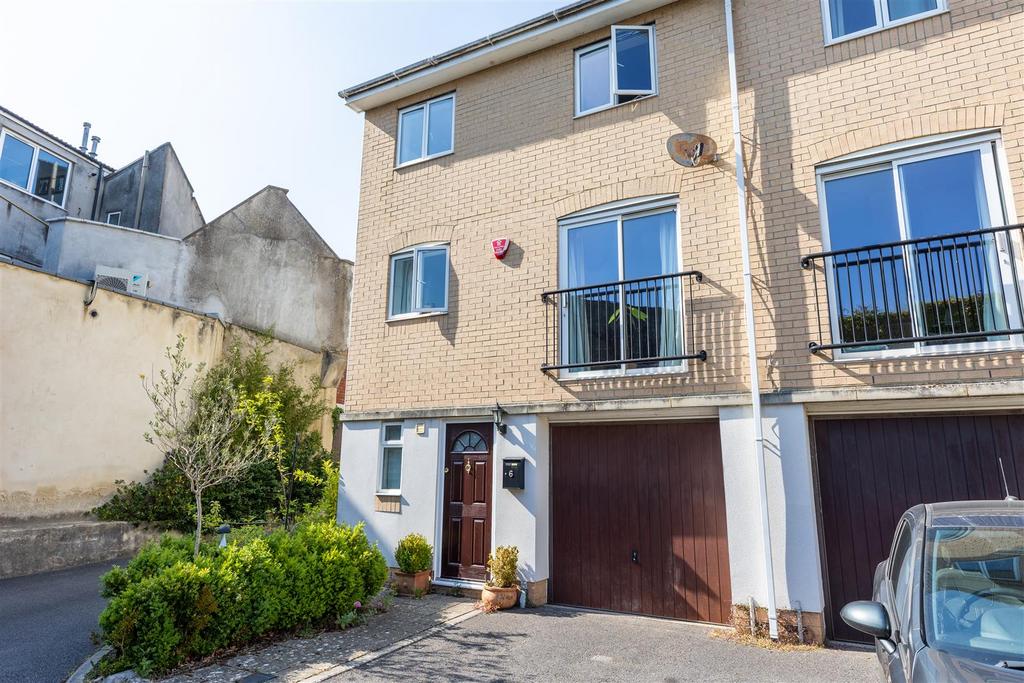 6 Beaufort Mews-40.jpg