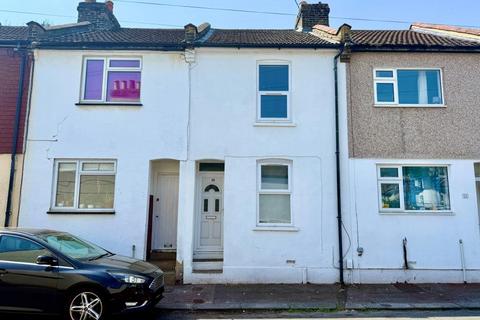 39 Chamberlain Road, Chatham, ME4 5HT