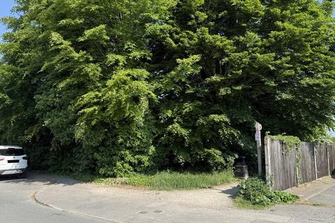 Land for sale, Land Adj. 32 Frognal Gardens, Teynham, Sittingbourne, Kent