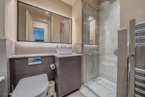 1 bedroom flat to rent, Barrons Chase,  Petersham/Richmond,  TW10