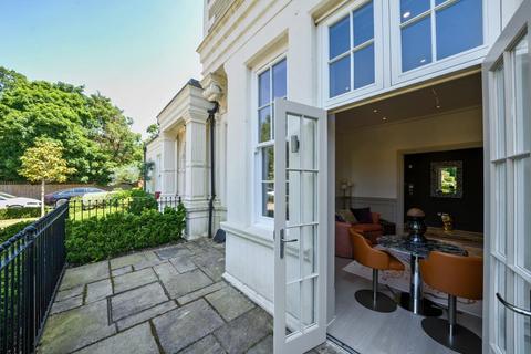 undefined, Barrons Chase,  Petersham/Richmond,  TW10