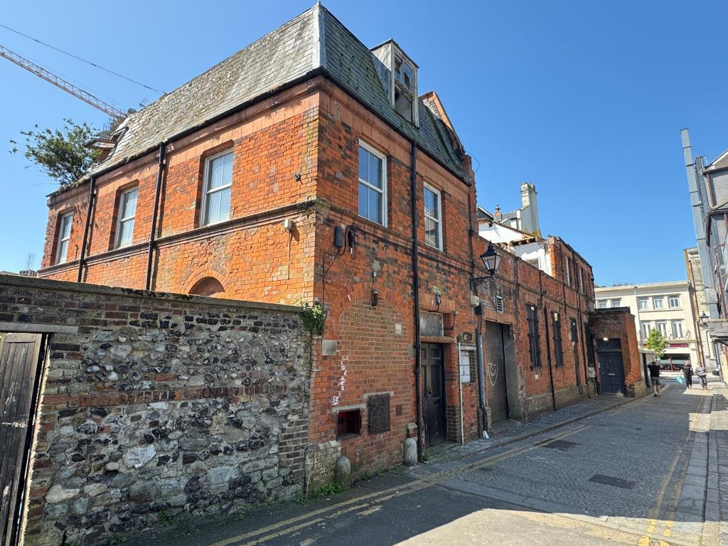 Side view from Flying Horse Lane