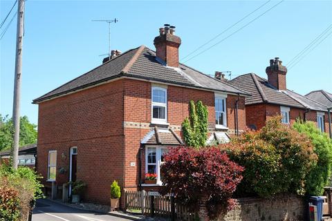 20 Hare Lane, Godalming, GU7 3EE