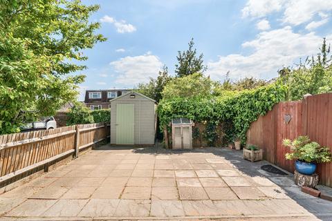 20 Hare Lane, Godalming, GU7 3EE