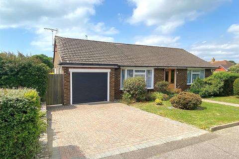 2 bedroom bungalow for sale, The Barnhams, Bexhill-On-Sea