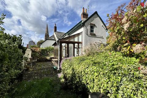 2 bedroom terraced house for sale, 31 Lower North Street, Exeter, Devon