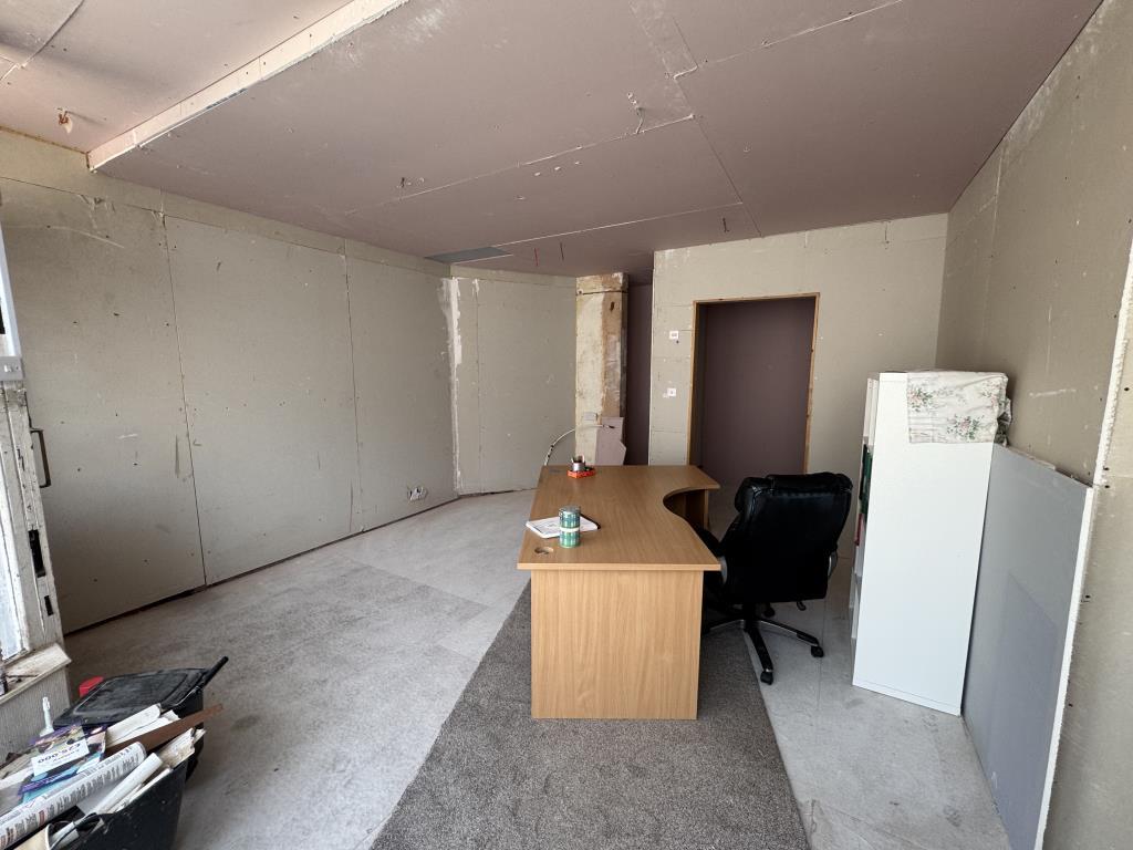 Commercial unit