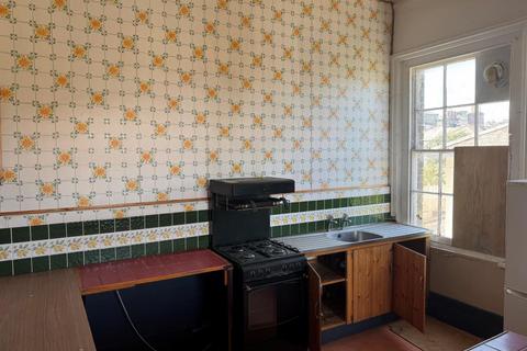 1 bedroom flat for sale, Flat 5 & Flat 7, Wydford House, 23 Bellevue Road, Ryde, Isle of Wight