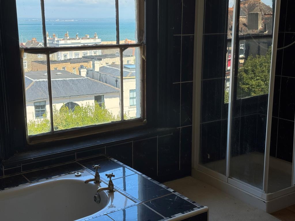 The bathroom and Sea View from Flat 7