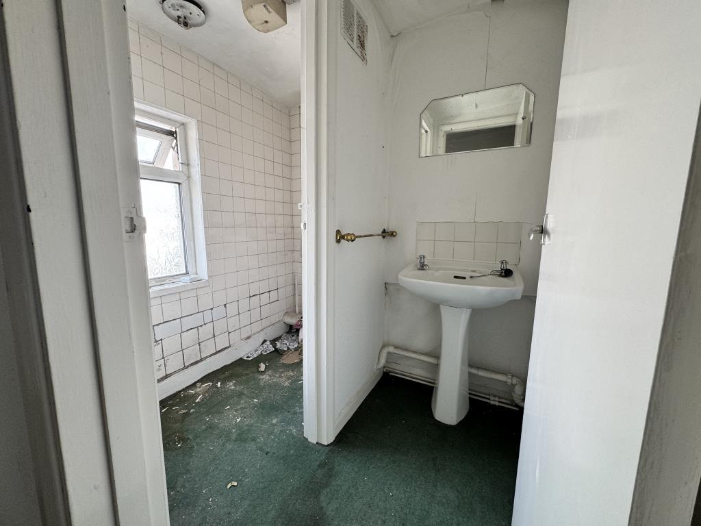 Second floor bathroom facilities