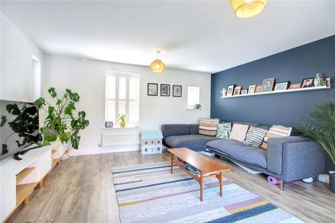 8 Brownes Grove, Loddon, Norwich, NR14 6FA