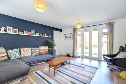 8 Brownes Grove, Loddon, Norwich, NR14 6FA