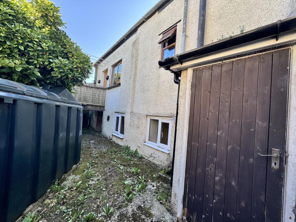 Rear Courtyard