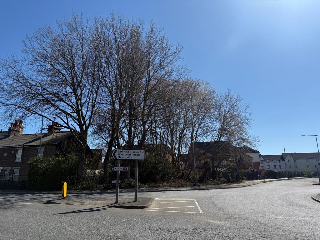 Land off roundabout