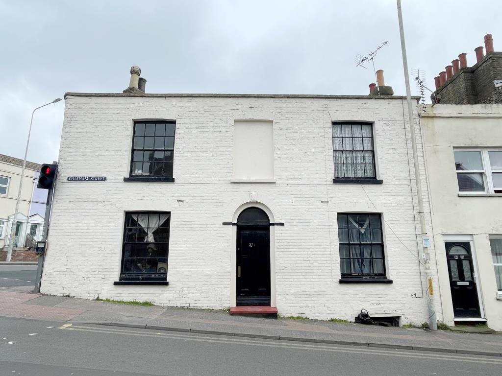Period property arranged as two flats