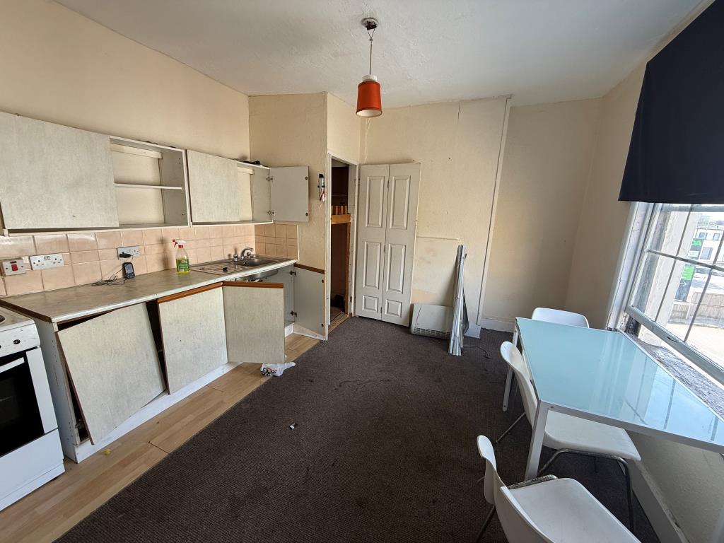Flat A kitchen and dining room