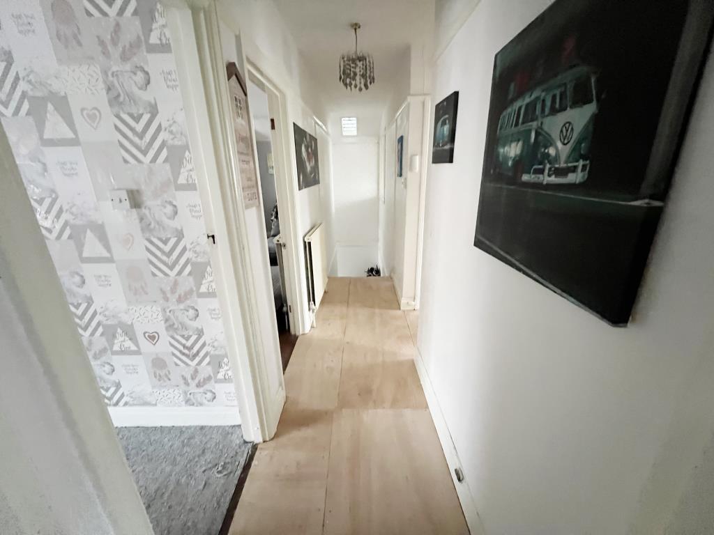 Landing/hallway