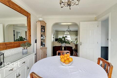 15 Ward Road, Clipstone Village, Mansfield, NG21 9FB