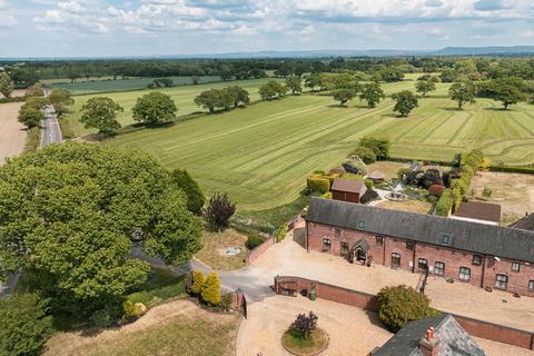 4 bedroom barn conversion for sale, Holmes Chapel Road, Brereton, CW11