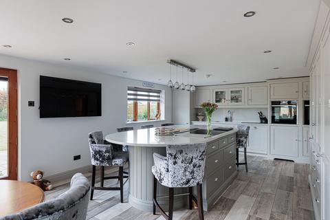 4 bedroom barn conversion for sale, Holmes Chapel Road, Brereton, CW11