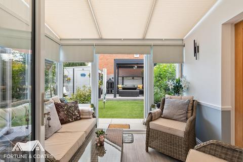 153 Challinor, Church Langley, Harlow, CM17 9XE
