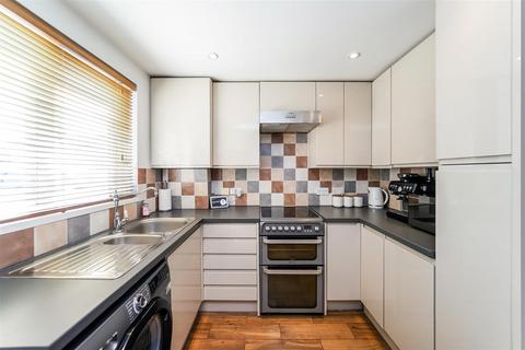 2 bedroom terraced house for sale, Stapleford Close, London E4