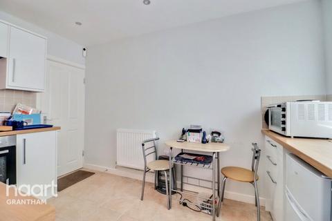 undefined, Darley Dale Crescent, Grantham