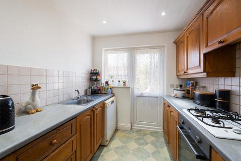 3 bedroom semi-detached house for sale, Meadowview Road, Ewell