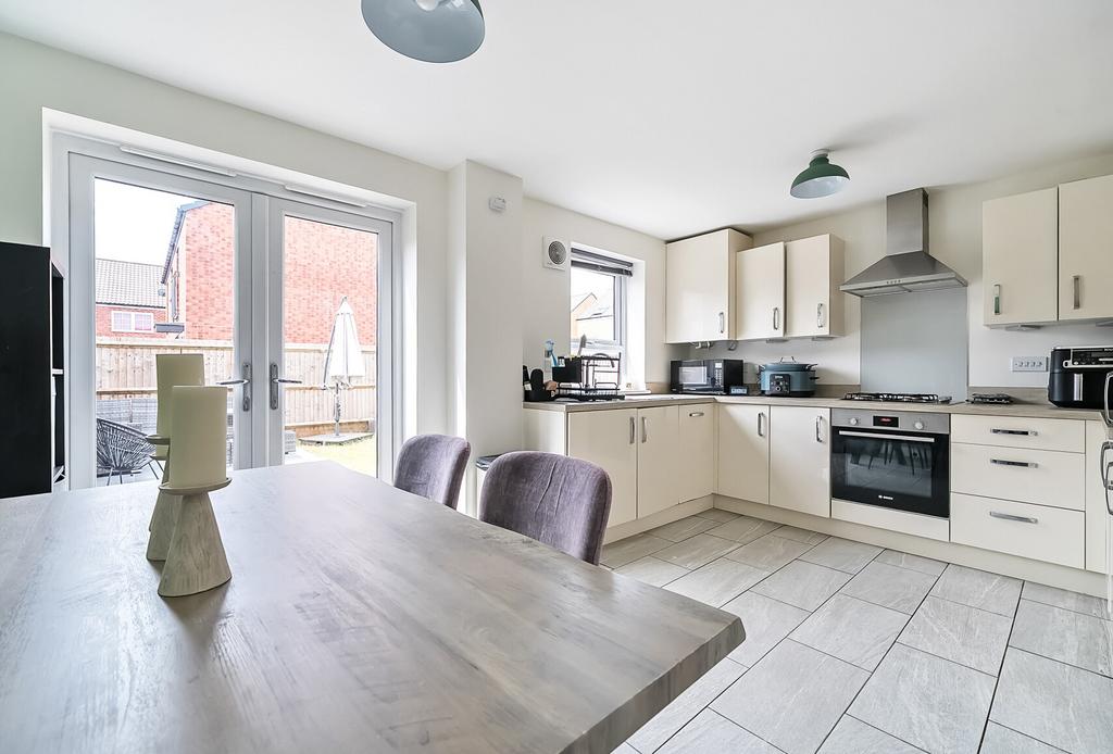 1313055 20 685577...