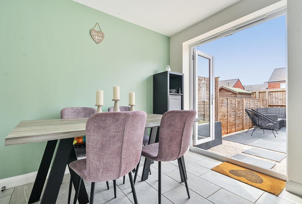 1313055 17 685576...