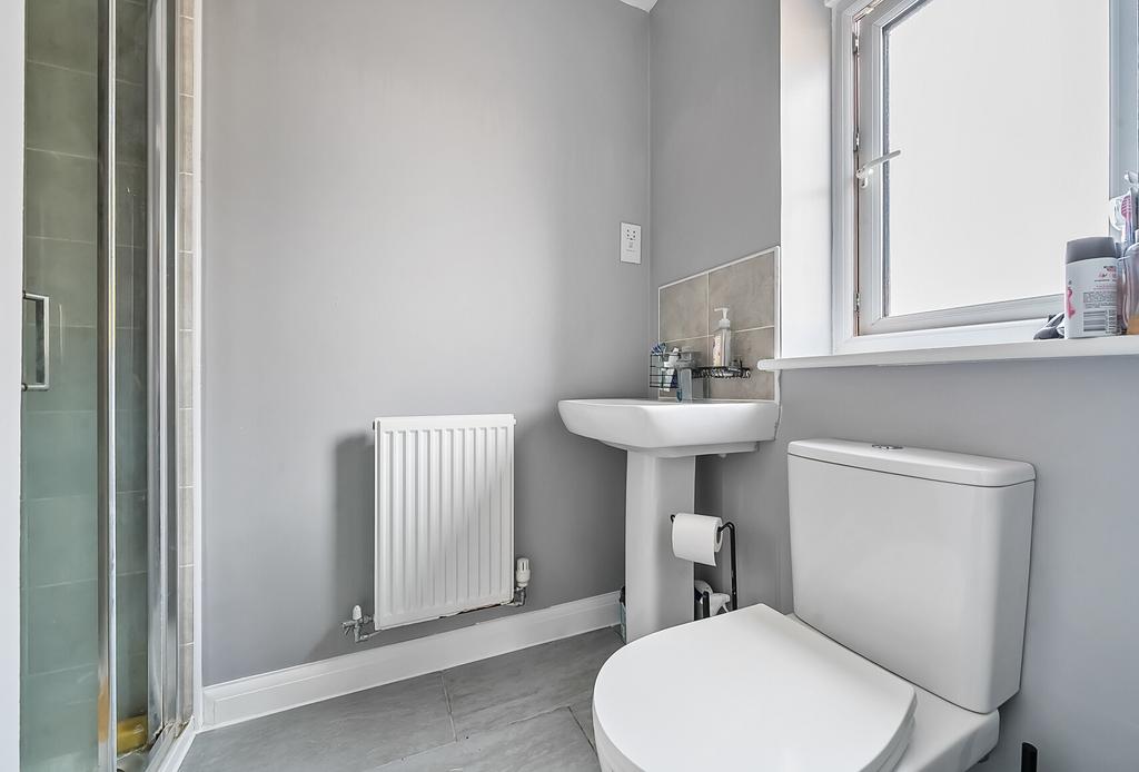 1313055 13 685576...