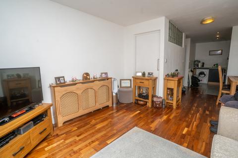 2 bedroom flat for sale, Stowell Street, Liverpool L7