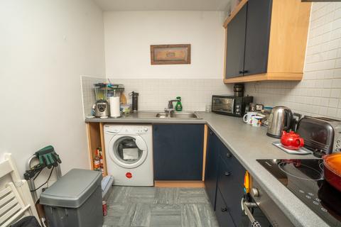 2 bedroom flat for sale, Stowell Street, Liverpool L7