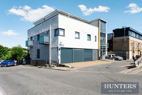 Apartment 10, Lotus House Yoga Way, Worcester Park, KT4 8FQ