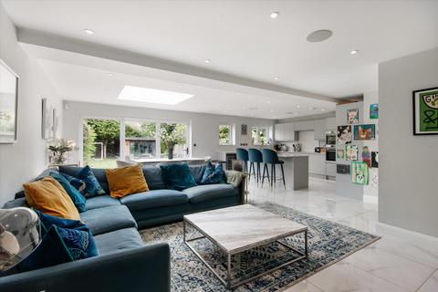 5 bedroom detached house for sale, Yew Tree Road, Tunbridge Wells, Kent, TN4