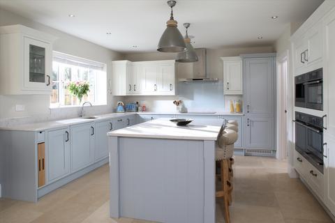 4 bedroom detached house for sale, The Broadway, Gretton, Gloucestershire, GL54