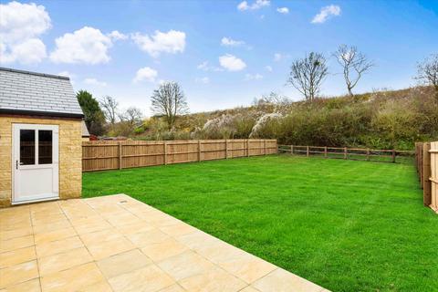4 bedroom detached house for sale, Gretton, Gloucestershire, GL54.