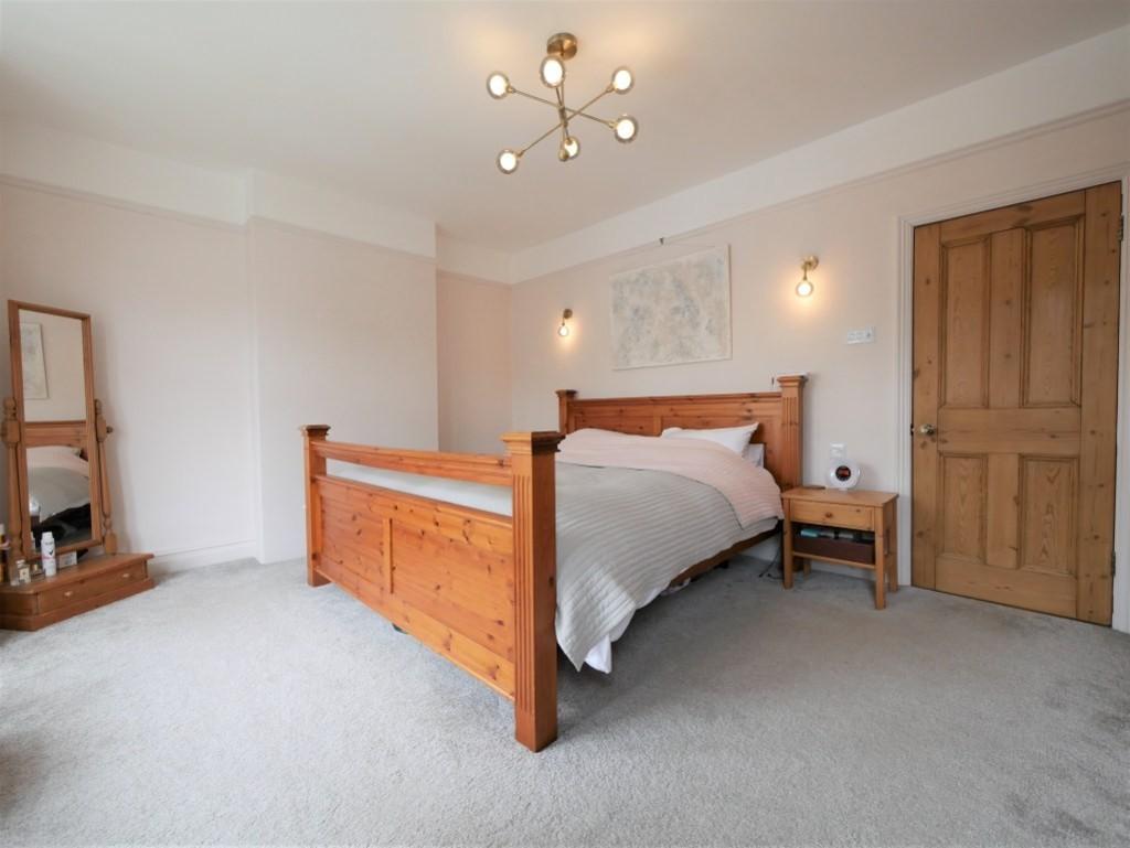 Bedroom1 2