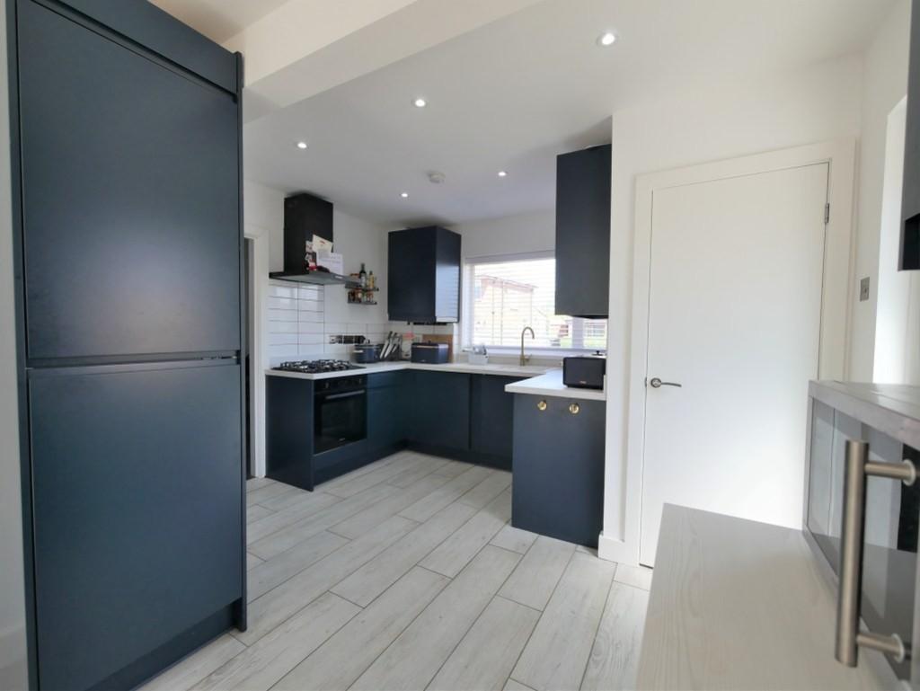 Kitchen diner2