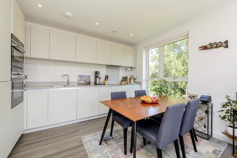 22, Howell Court Enfield Road, London, W3 8BJ