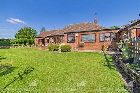 undefined, Willow Bridge Lane , Moss