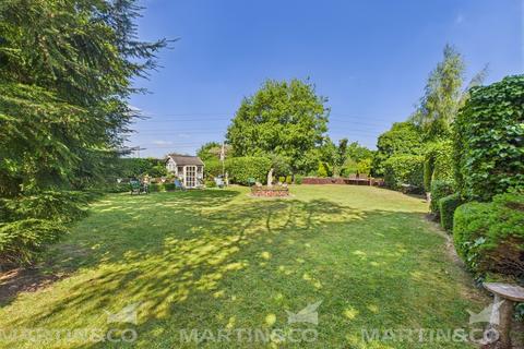 undefined, Willow Bridge Lane , Moss