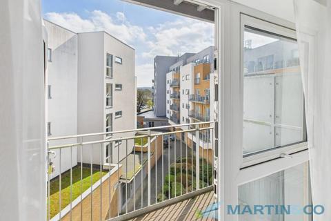 undefined, Sovereign Way, Tonbridge TN9