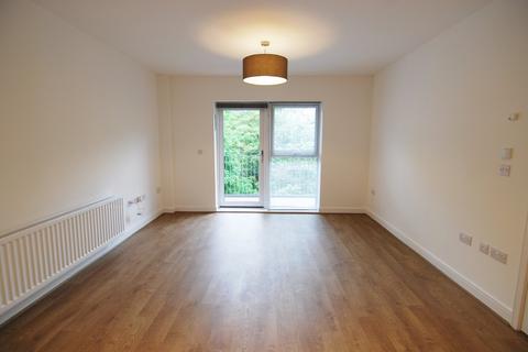 1 bedroom apartment to rent, Sovereign Way, Tonbridge TN9
