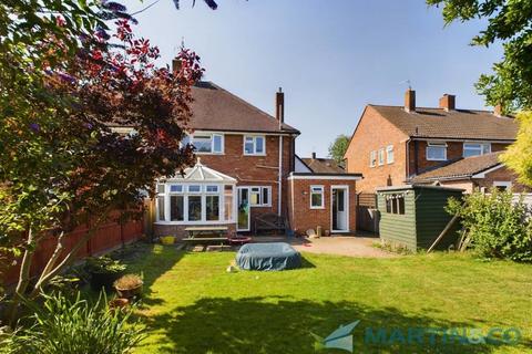 3 bedroom semi-detached house for sale, Elmshurst Gardens, Tonbridge TN10