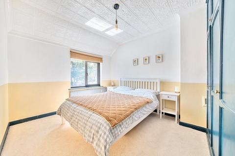 1 Charter Square, Kingston Upon Thames, KT1 3PZ